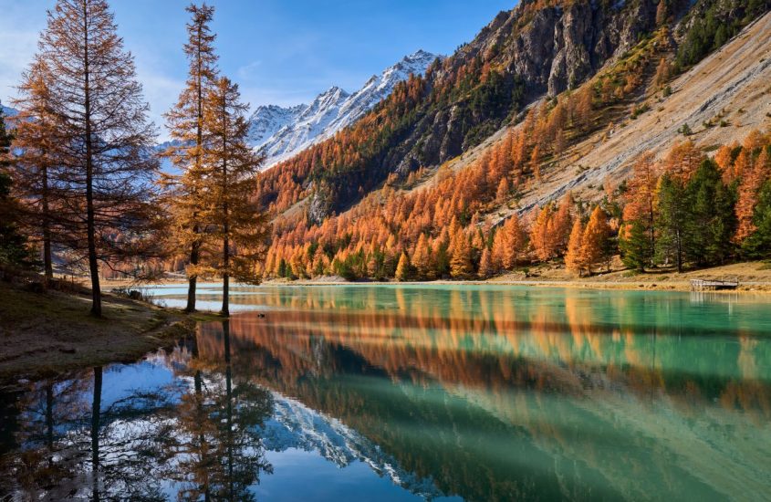 Le Lac de l’Orceyrette : un joyau naturel au cœur des Hautes-Alpes