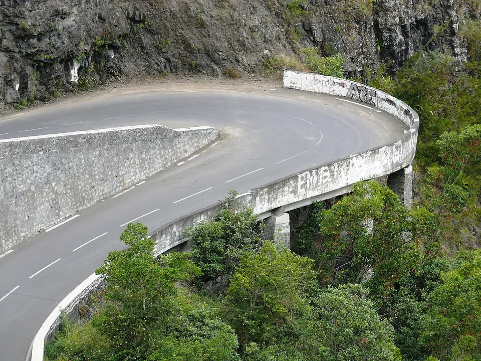 route virage cilaos